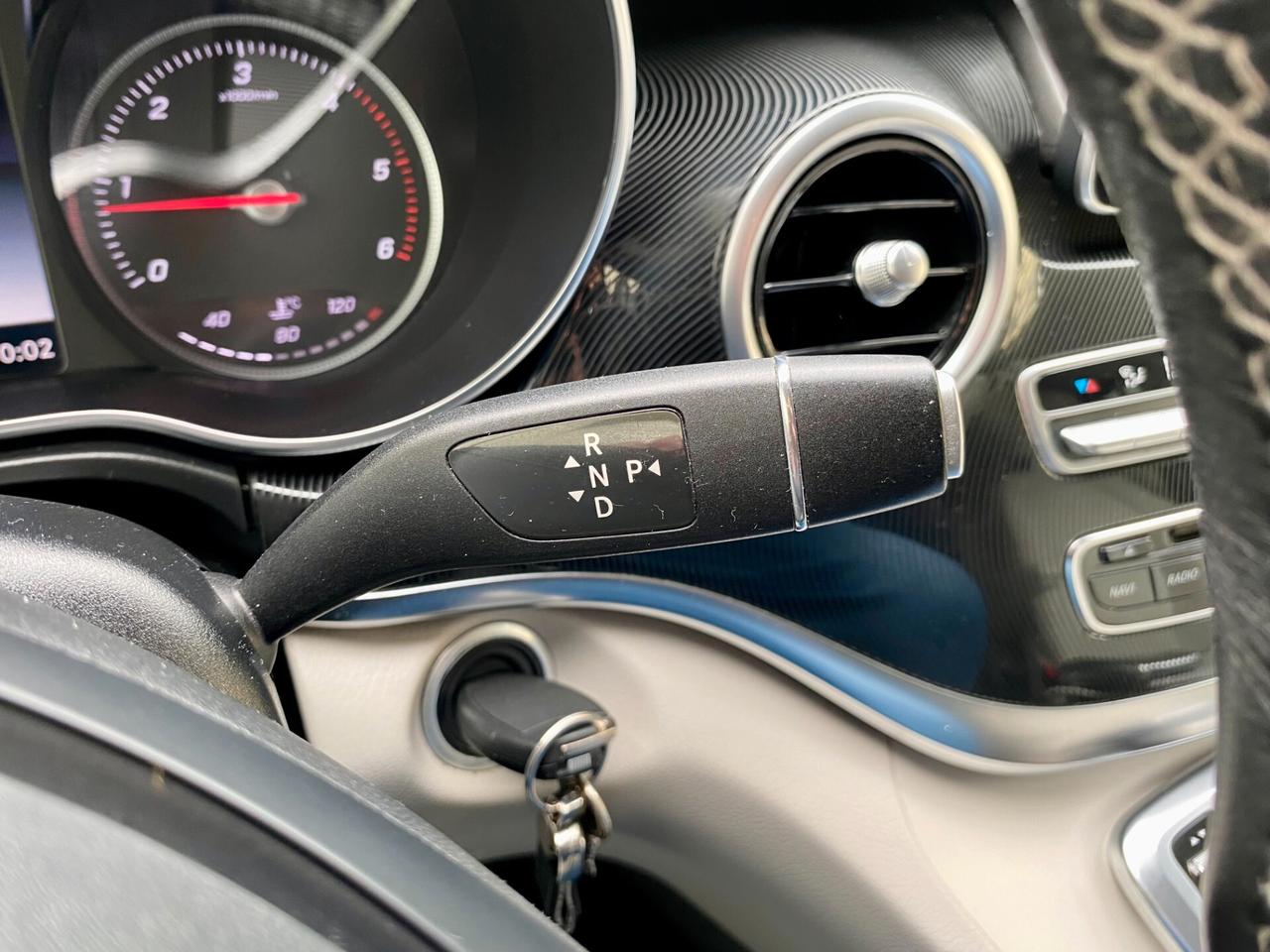 Mercedes-Benz V 220 d Long Executive auto 163cv