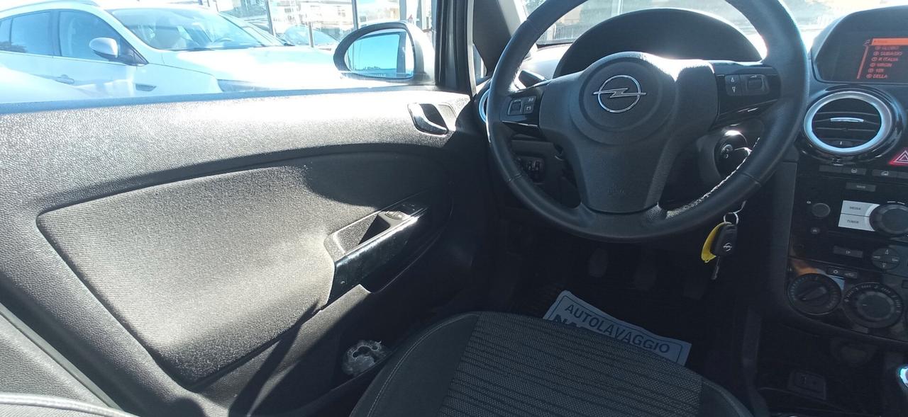 Opel Corsa GPL SENZA BUSTA PAGA