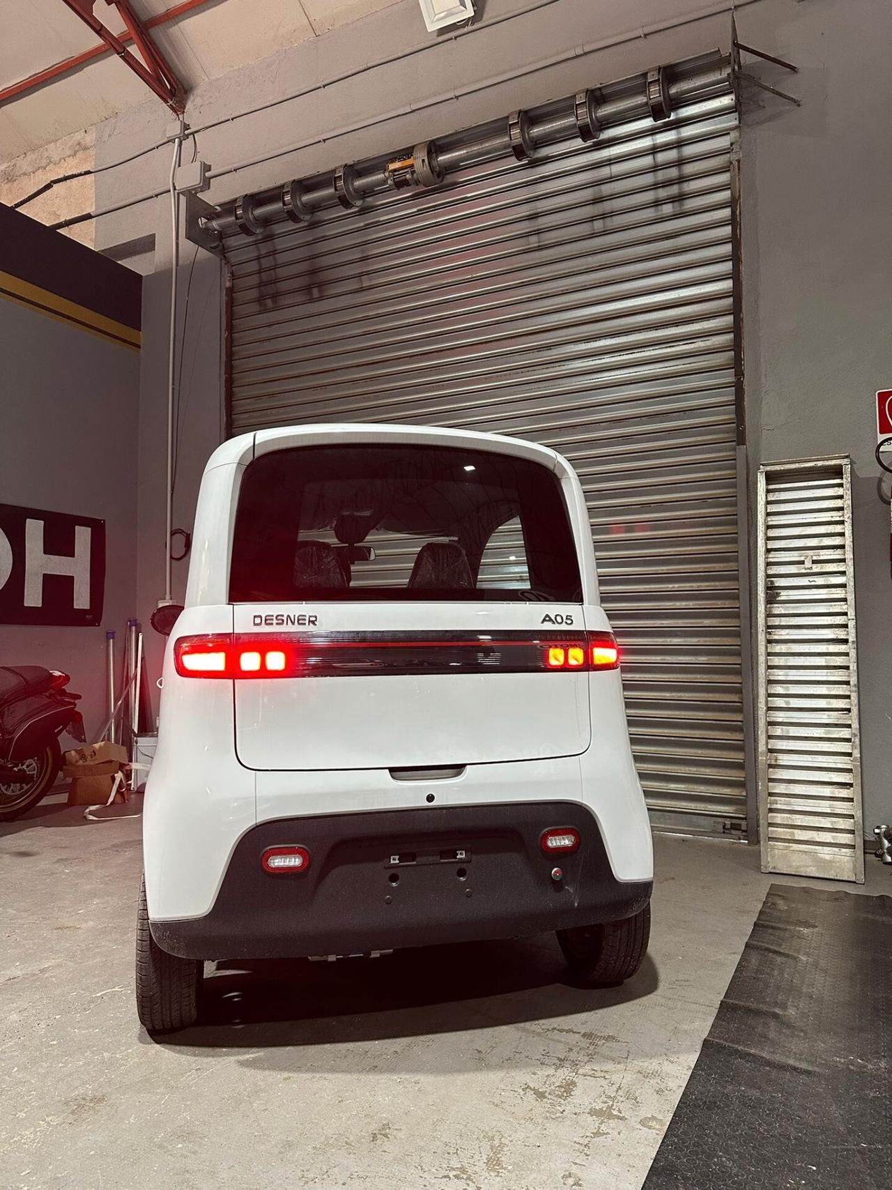 DESNER A05 MICROCAR ELETTRICA