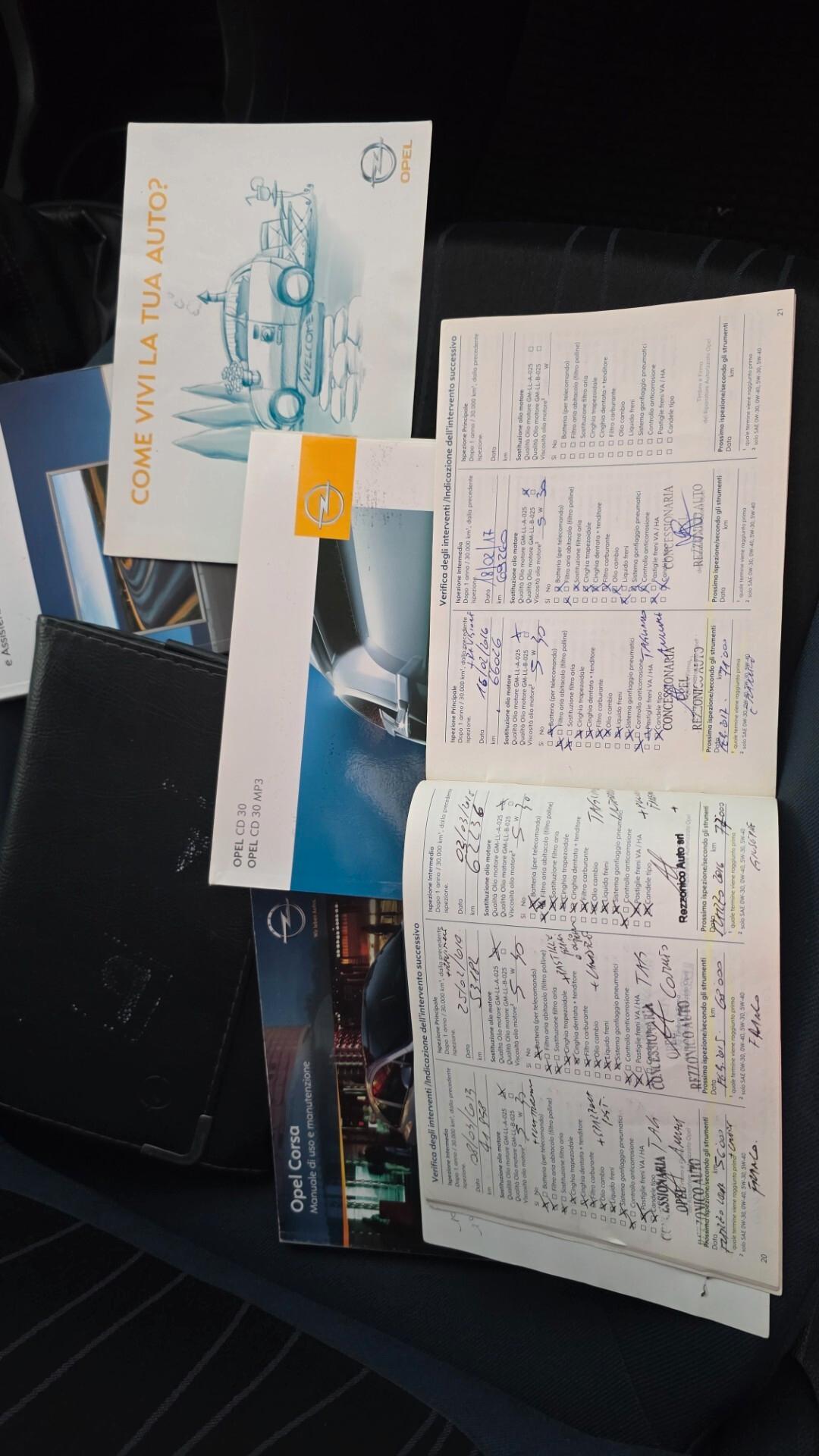 Opel Corsa 1.2 5 porte Edition