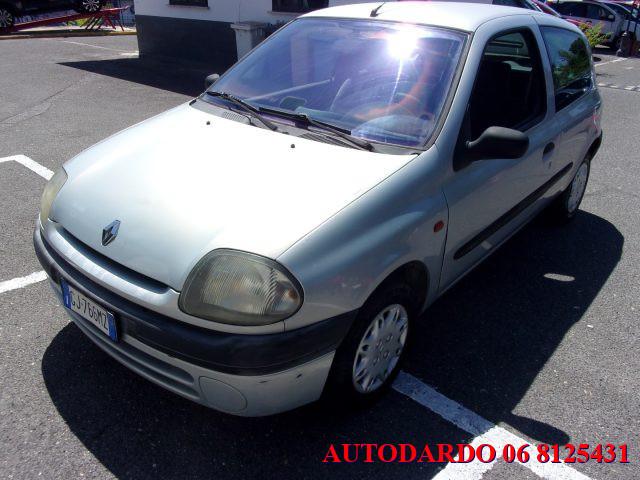 RENAULT Clio 1.1i cat 3 porte UP Aria