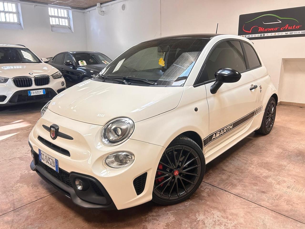 Abarth 695 1.4 Turbo T-Jet 180 CV Esseesse