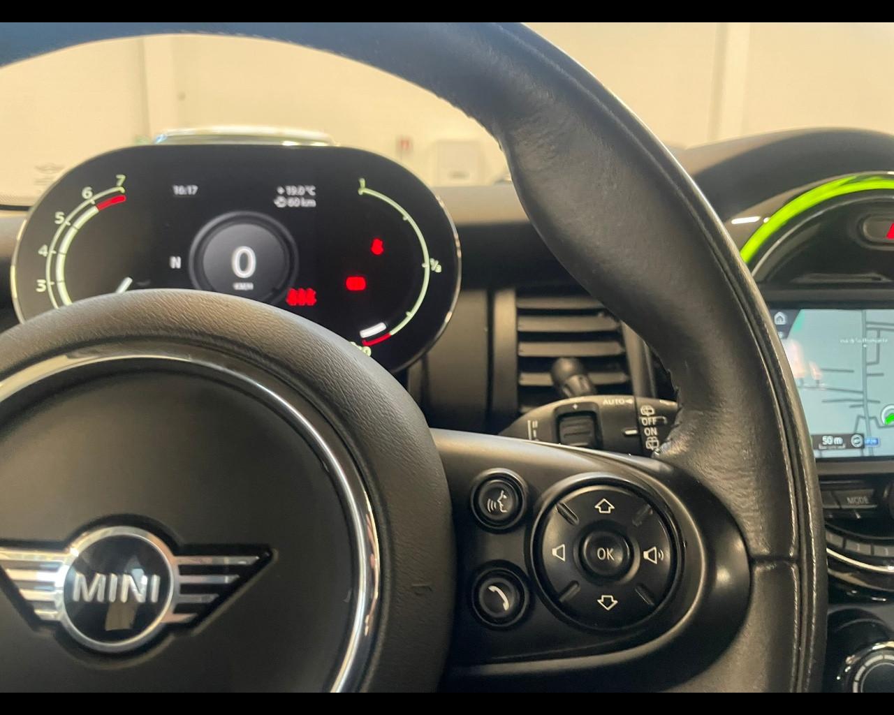 MINI Mini 5 porte (F55) - Mini 1.5 One 75 CV Baker Street 5 porte