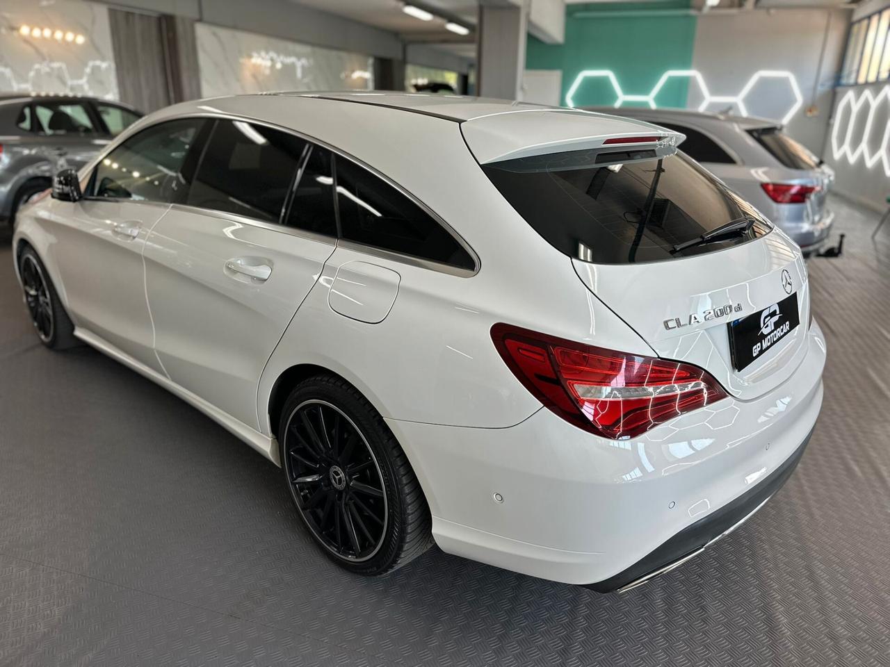 Mercedes-benz CLA 200 d 4Matic Automatic Premium