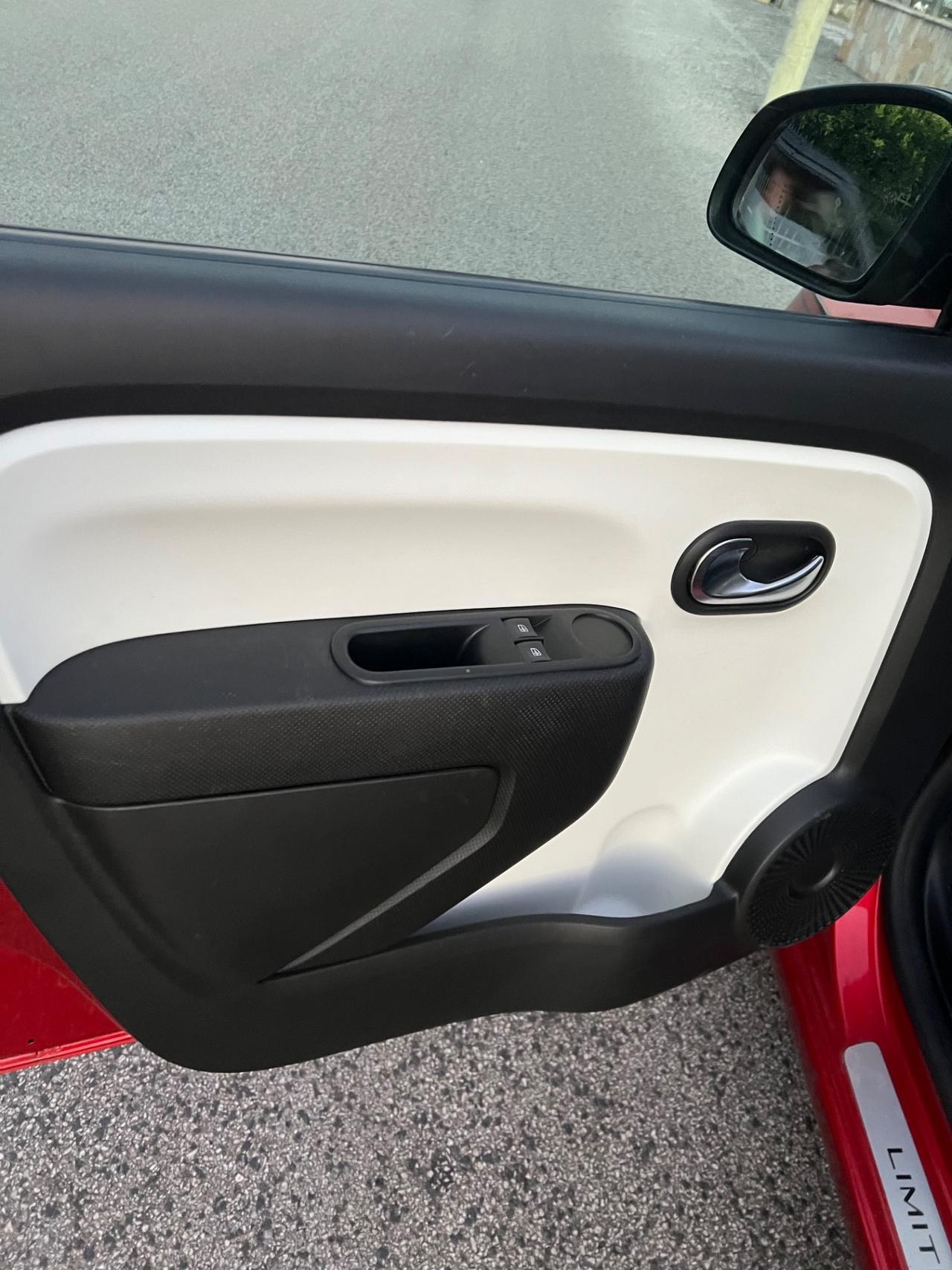 Renault Twingo SCe EDC limited