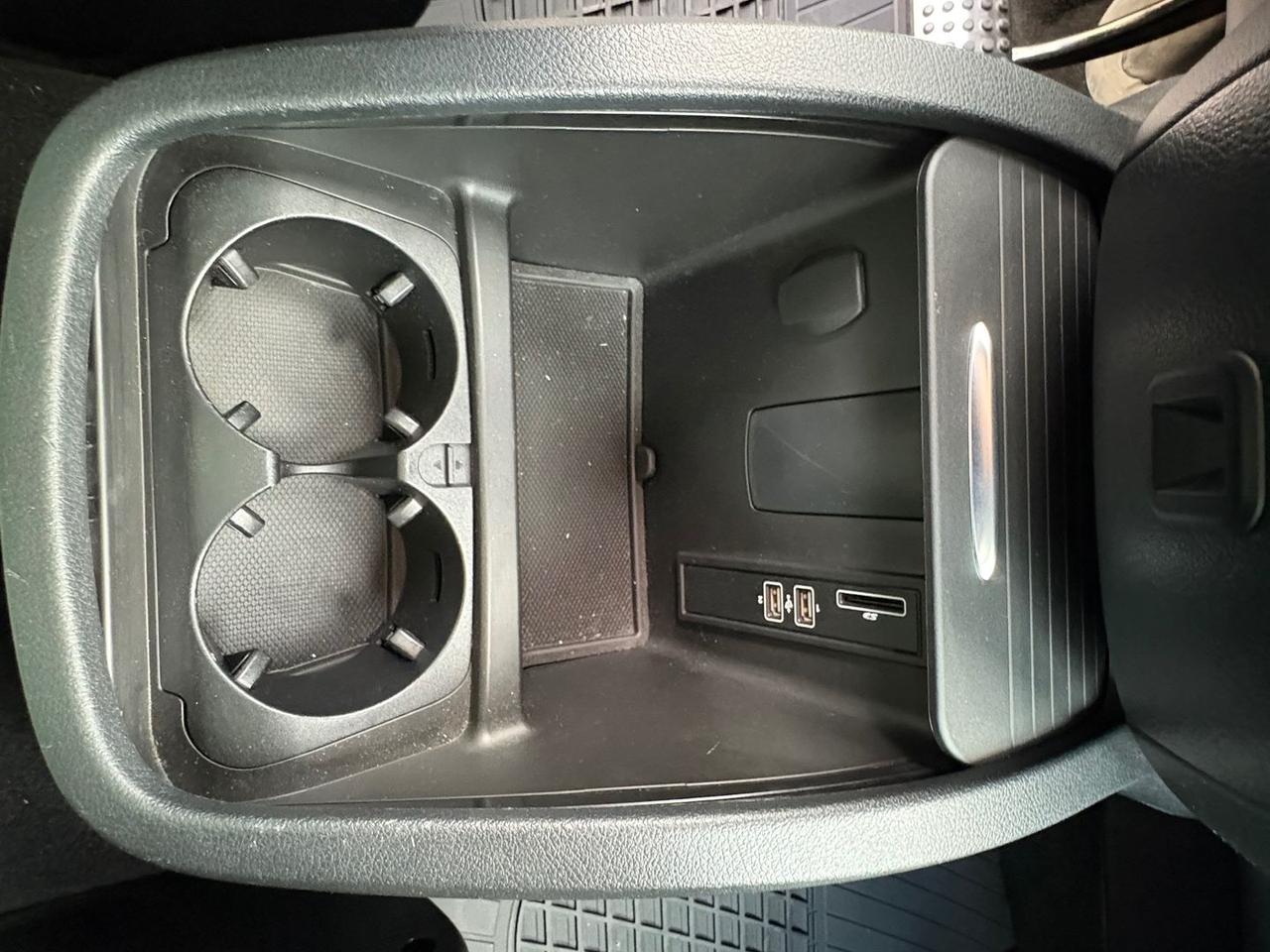 Mercedes-Benz V 250 D Sport #7468