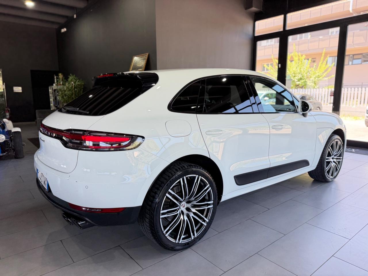 Porsche Macan 2.0
