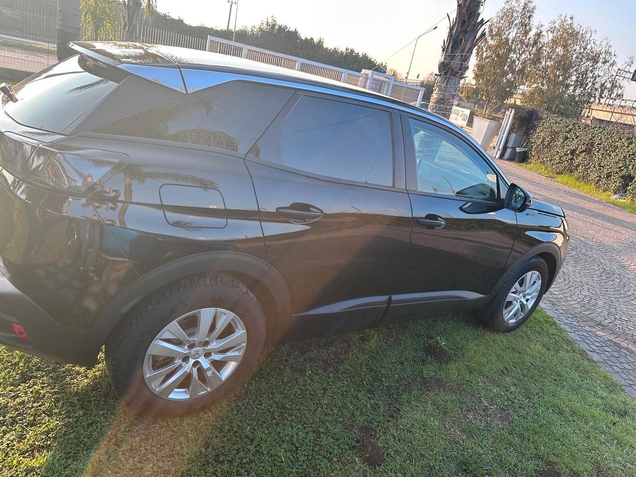 Peugeot 3008 BlueHDi 130 S&S Allure