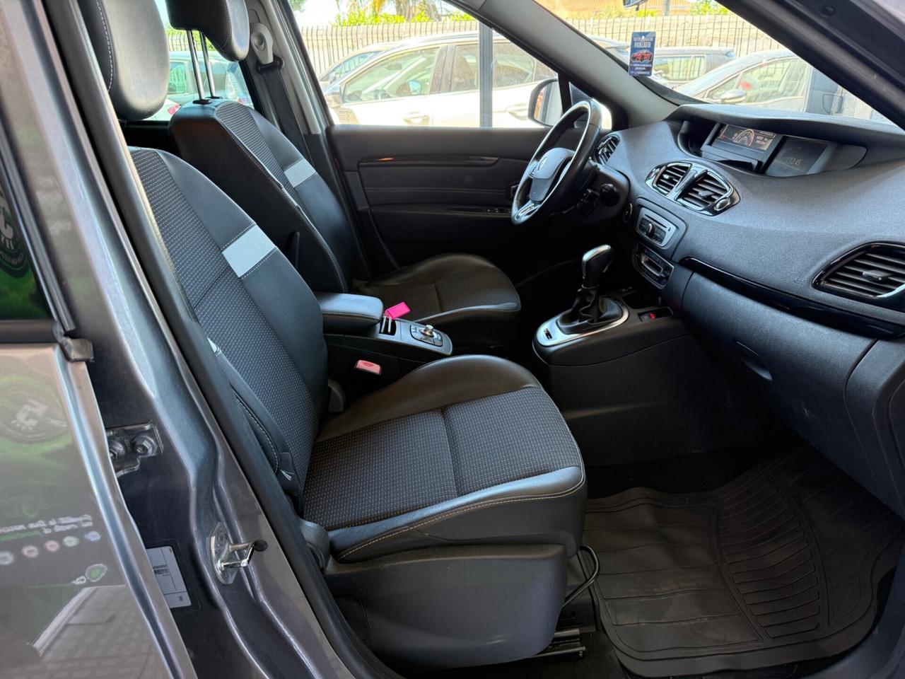 Renault Scenic Scénic XMod 1.5 dCi 110CV EDC Live