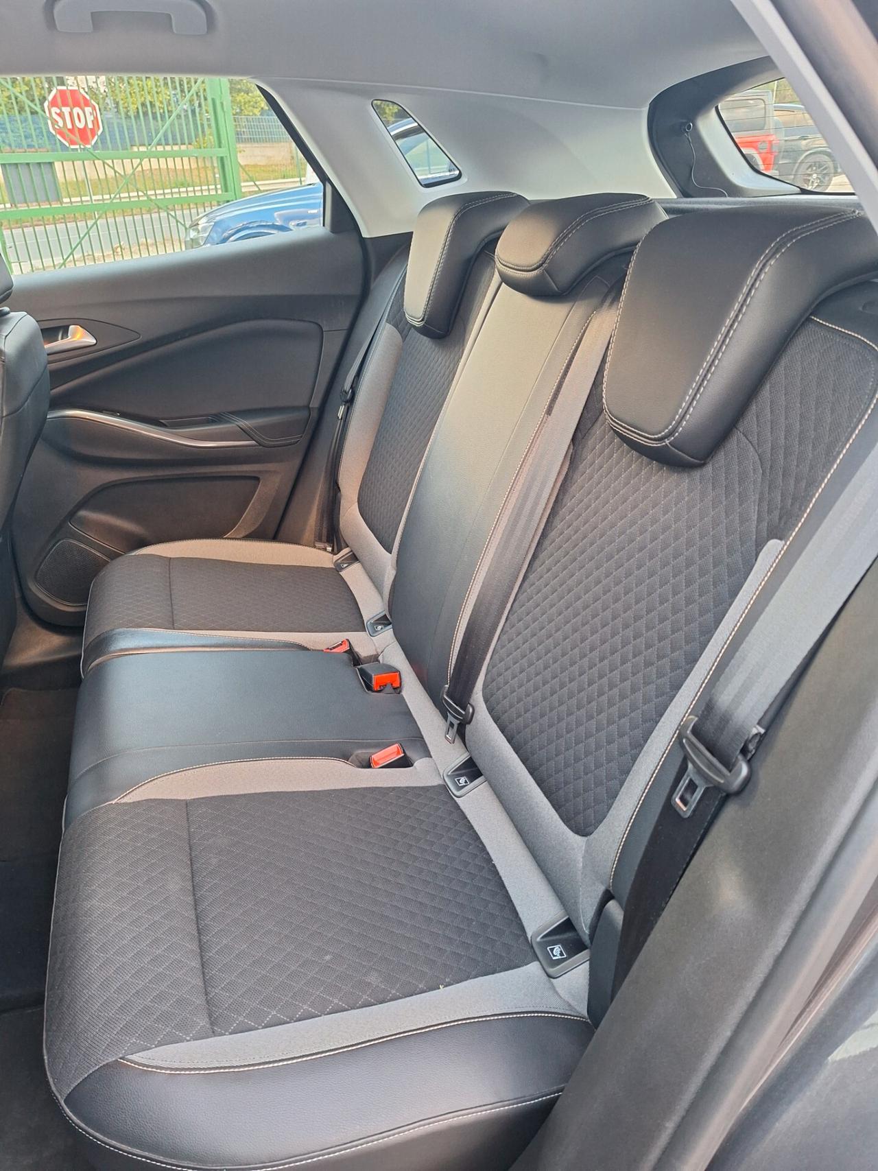 Opel Grandland X 1.5 diesel Ecotec Start&Stop Business