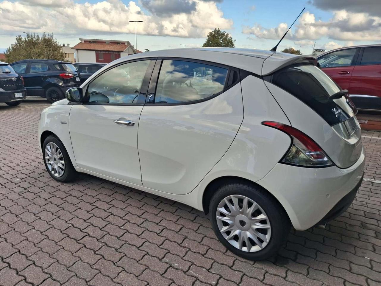 Lancia Ypsilon 1.3 MJT 16V 95 CV 5 porte S&S Gold