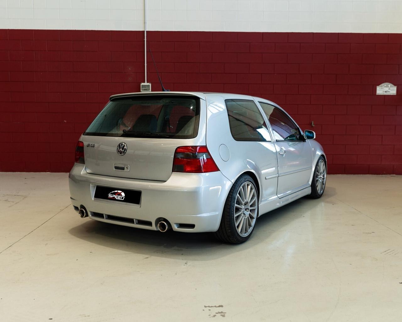 Volkswagen Golf 4 R32 - 85000 km - PROMO FINO AL 31/12