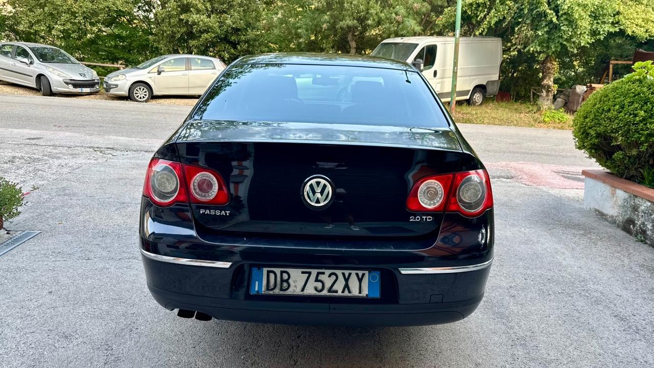 Volkswagen Passat 2.0 16V TDI Highline