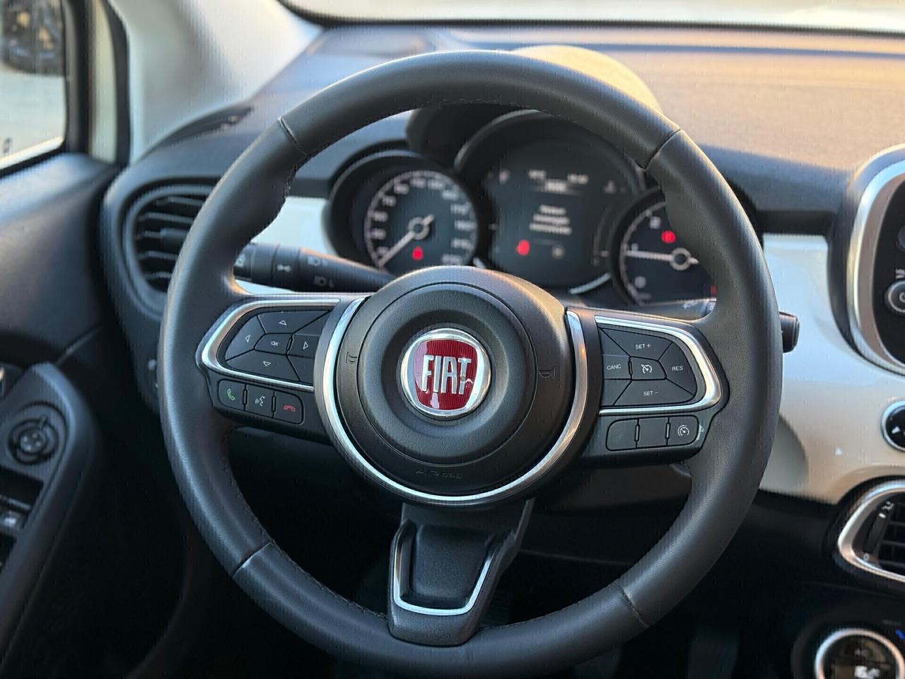 Fiat 500X CROSS 1.3MJT BICOLOR PERLA/NERO-NAVI-CAMERA-ANTICOLLISIONE