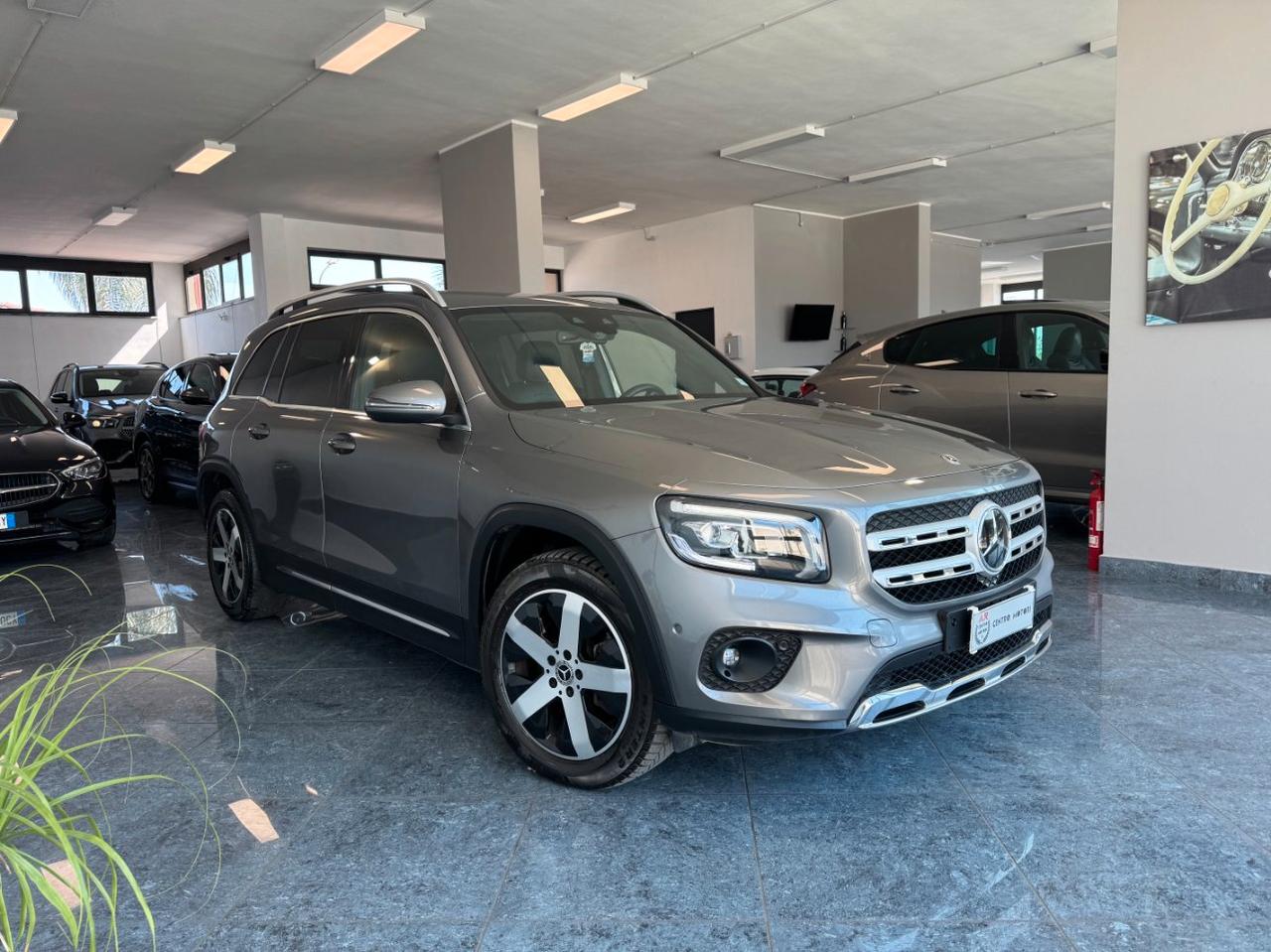 Mercedes GLB 200 d Sport Plus Cockpit Dash Cam Carplay