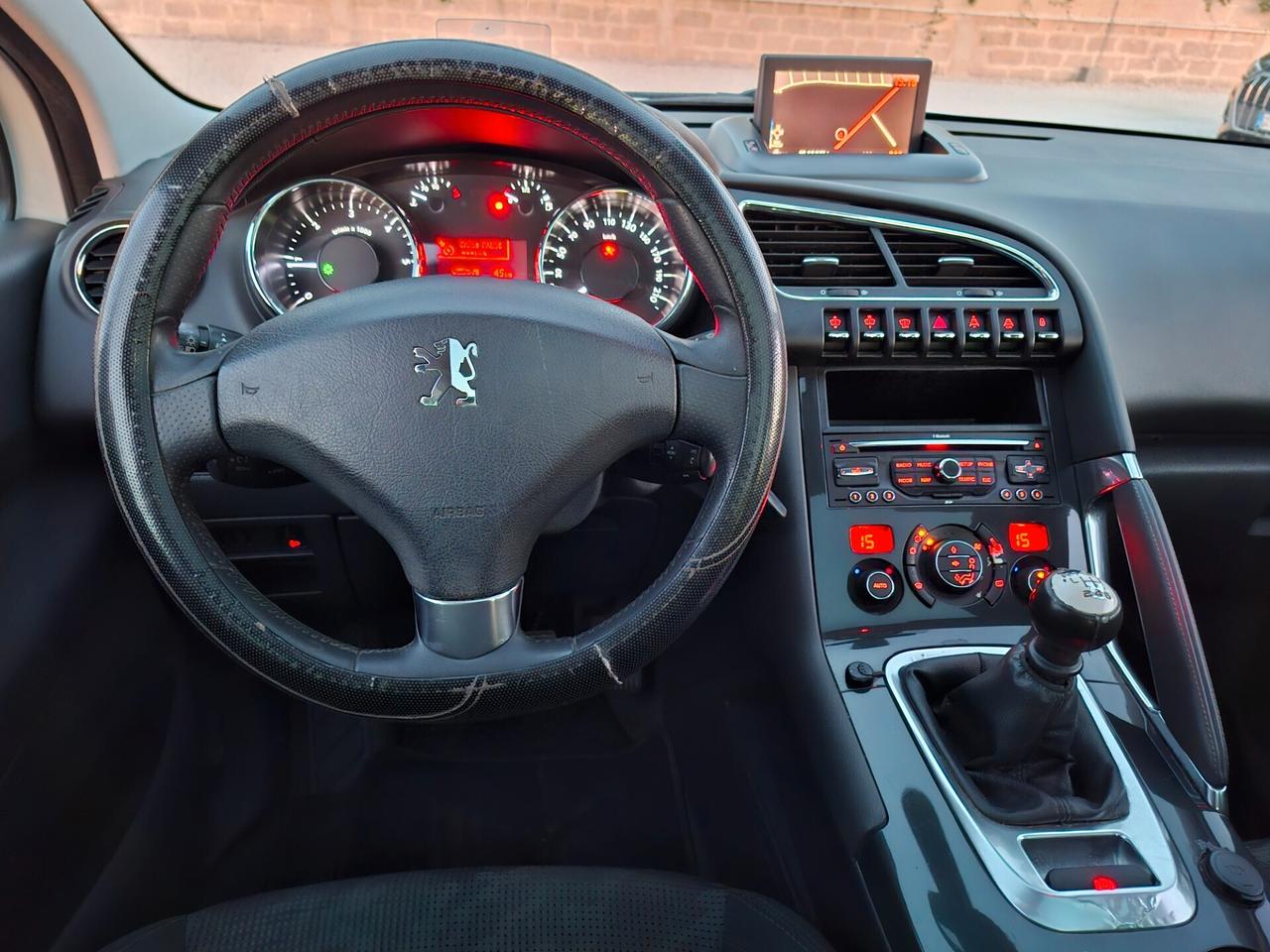 PEUGEOT 3008 ALLURE 1.6 HDI 112cv *TETTO-GANCIO TRAINO*