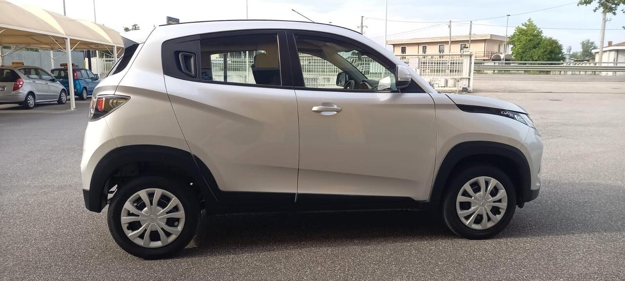 Mahindra KUV 100 NXT Benzina cc. 1.200 - 5 Porte 5 Posti SUV Utilizzabile anche per i Neopatentati (SOLO 30.487 KM....!!!)
