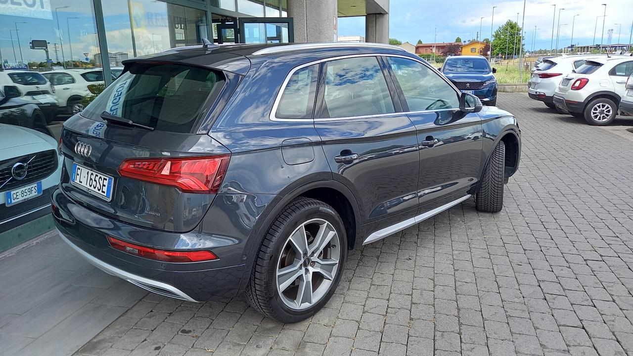 Audi Q5 2.0 TDI quattro S tronic Business Sport