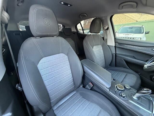Alfa Romeo Stelvio 2.2 Turbodiesel 160 CV AT8 RWD