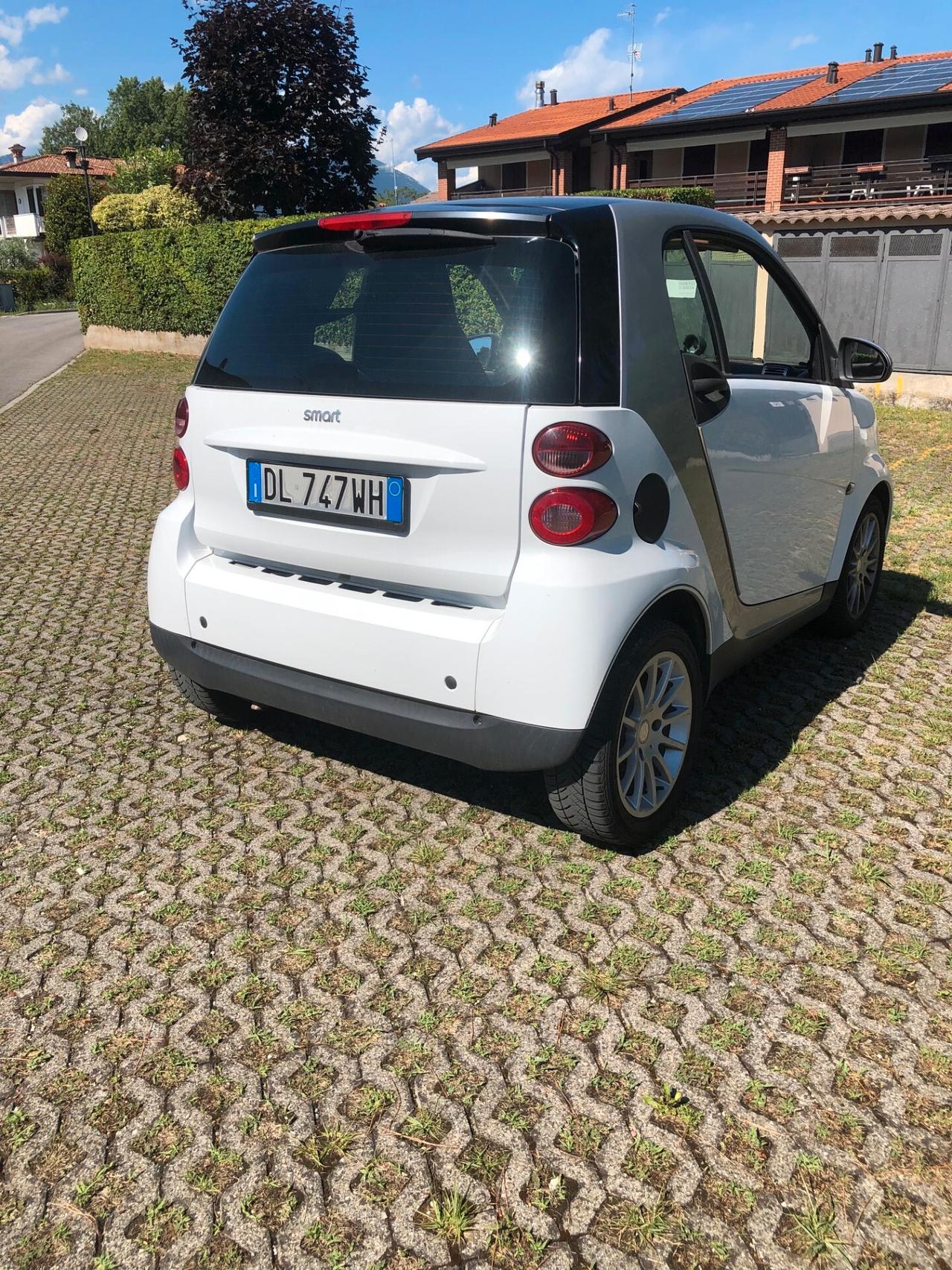 Smart ForTwo 1000 62 kW coupé pulse