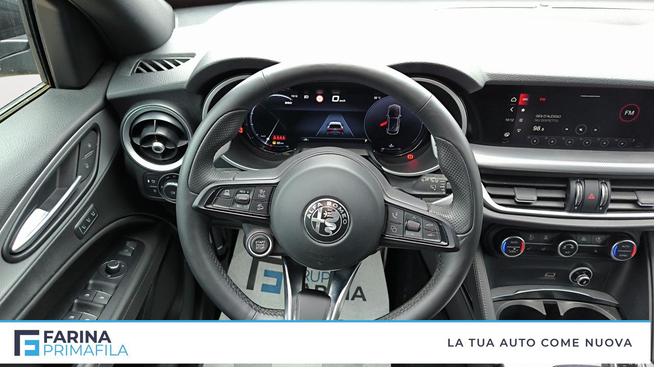 ALFA ROMEO Stelvio 2023 - Stelvio 2.2 t Sprint Q4 210cv auto