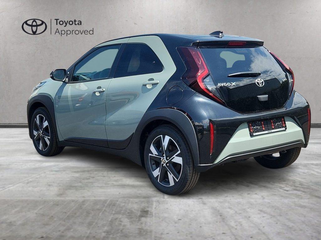 Toyota Aygo X 1.5 hybrid Icon e-cvt