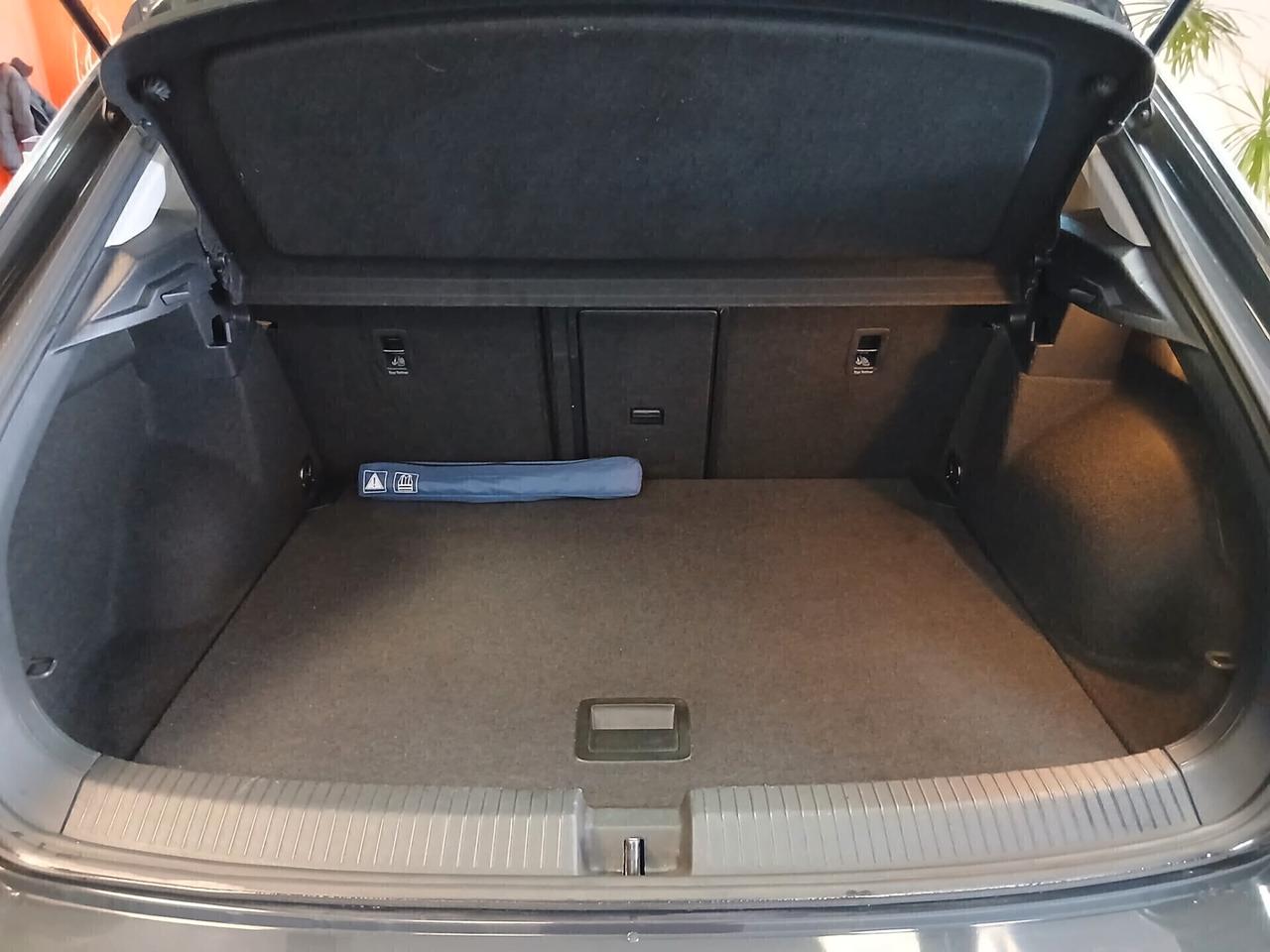 Volkswagen T-Roc 2.0 TDI SCR 116CV GARANTITA