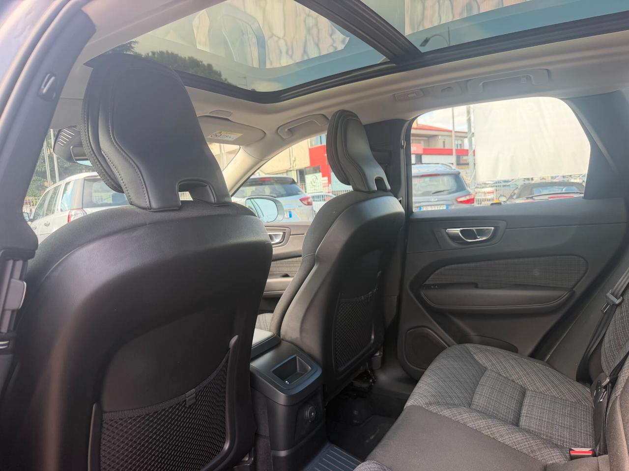 Volvo XC 60 XC60 T6 Plug-in hybrid AWD automatico Core