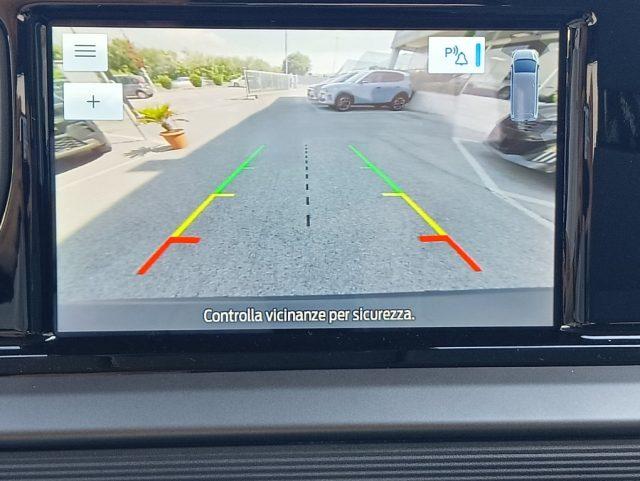 FORD Tourneo Courier 1.0 EcoBoost Titanium