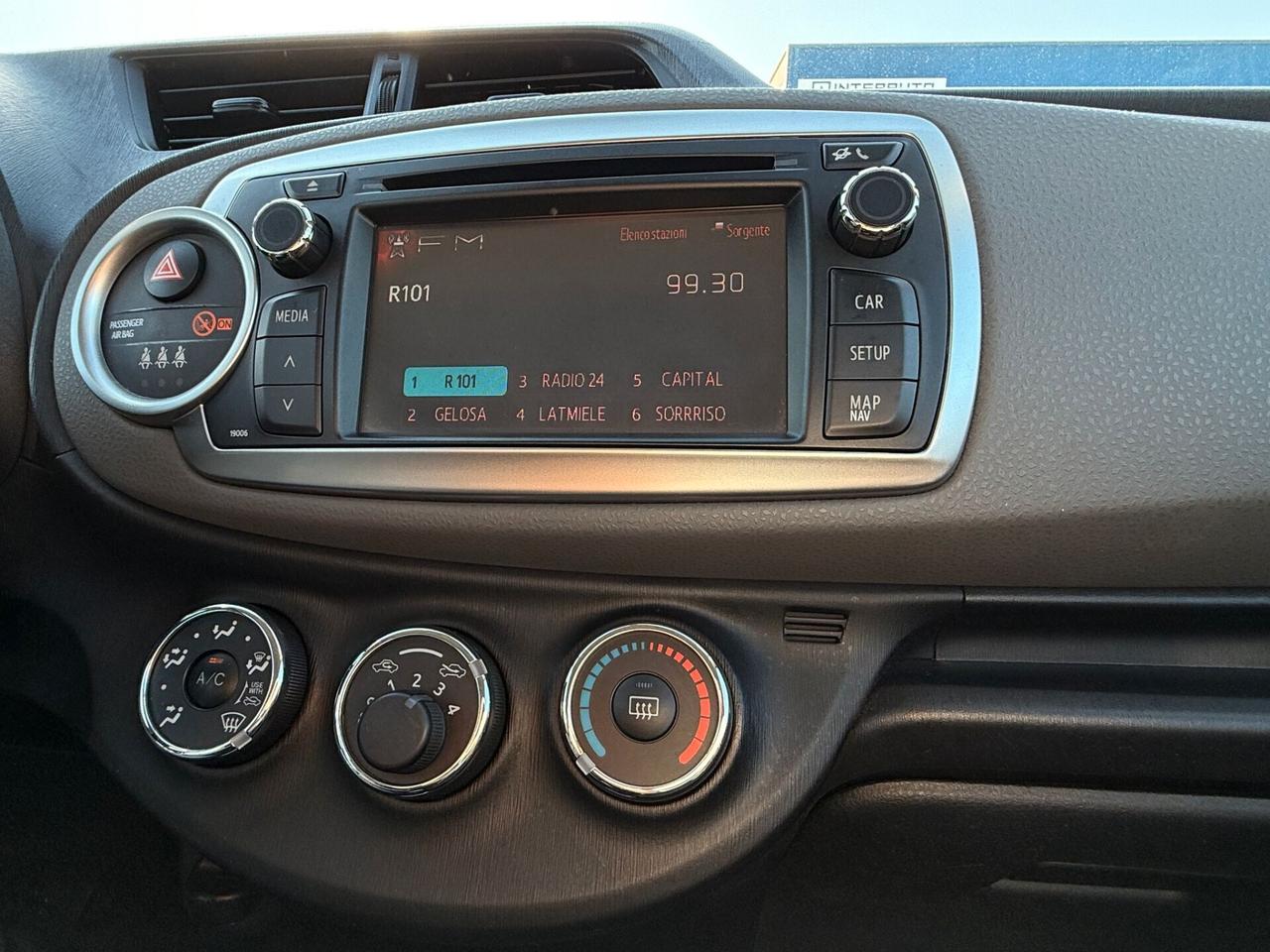 Toyota Yaris 1.4 D-4D 5 porte Touch Screen Telecamera