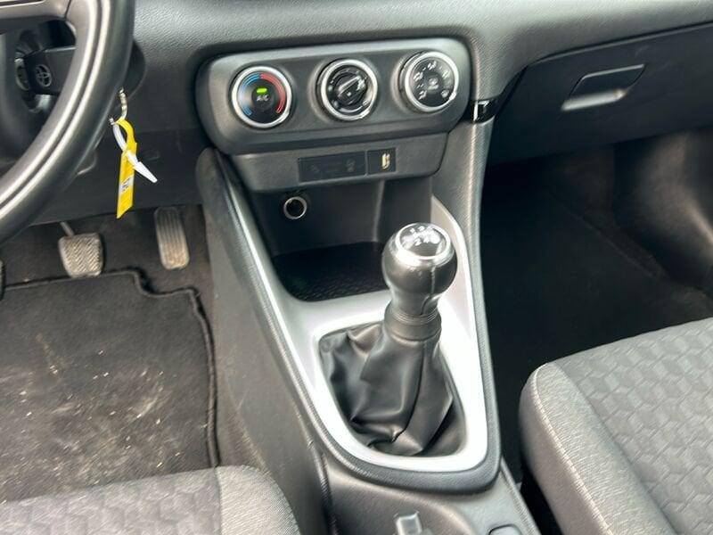 Toyota Yaris Yaris 1.0 5 porte Active