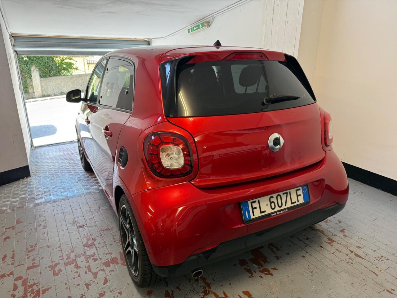 Smart ForFour 90 0.9 Turbo twinamic Nightview red