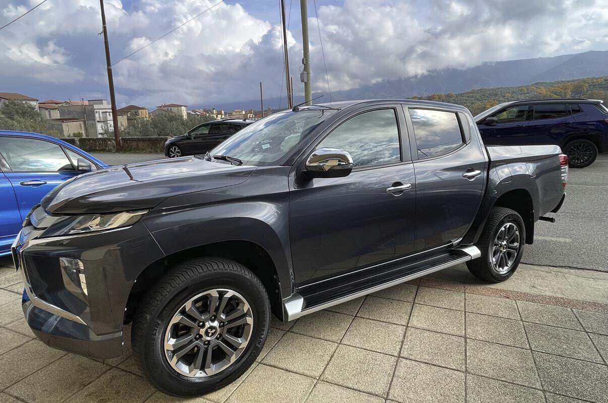 Mitsubishi L200 2.3 D 150cv Double Cab 4x4 Super Select Intense