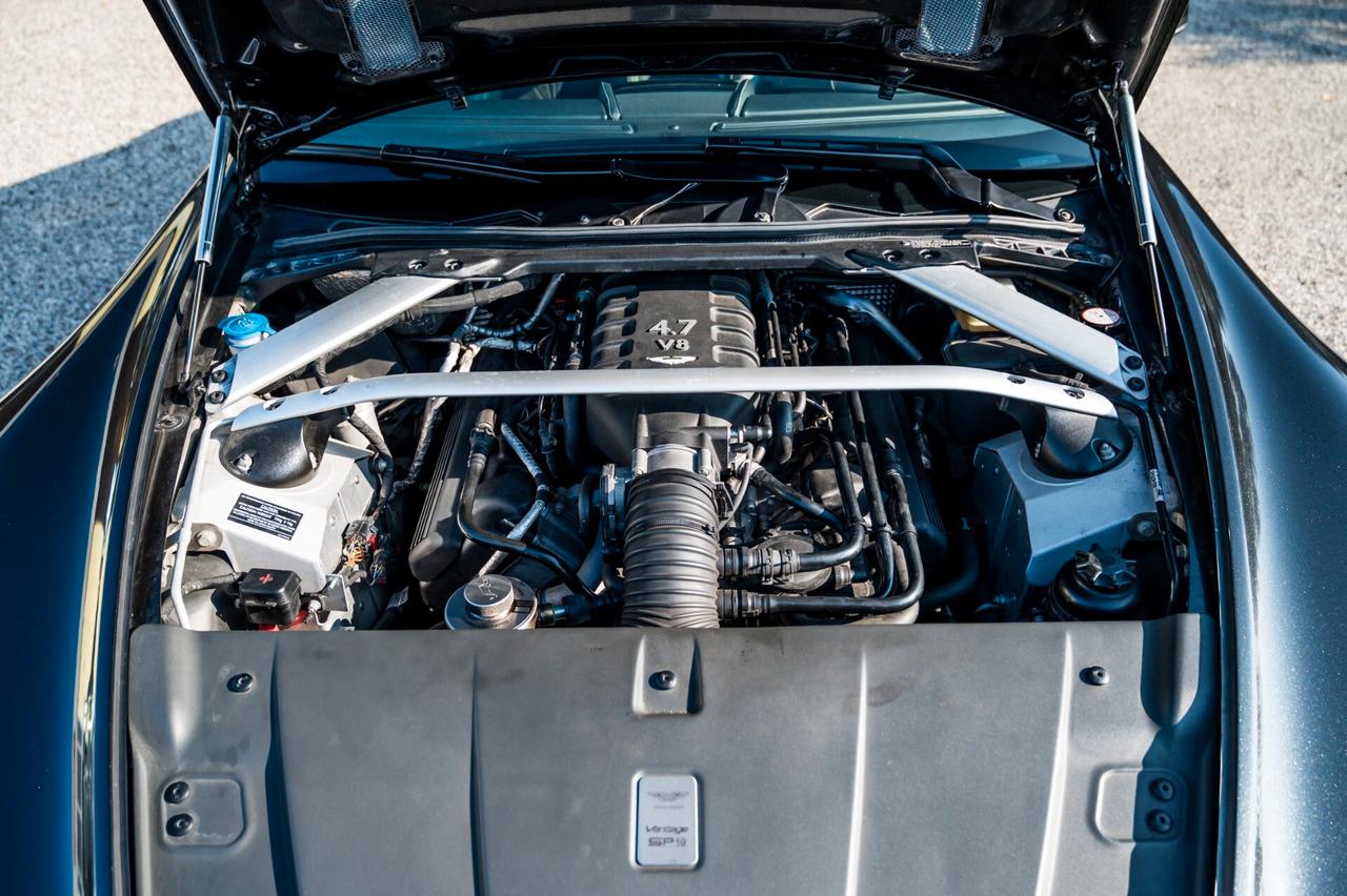 Aston Martin V8 Vantage S Coupé