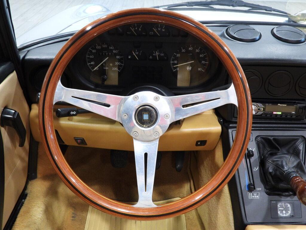 Alfa Romeo Spider 2.0