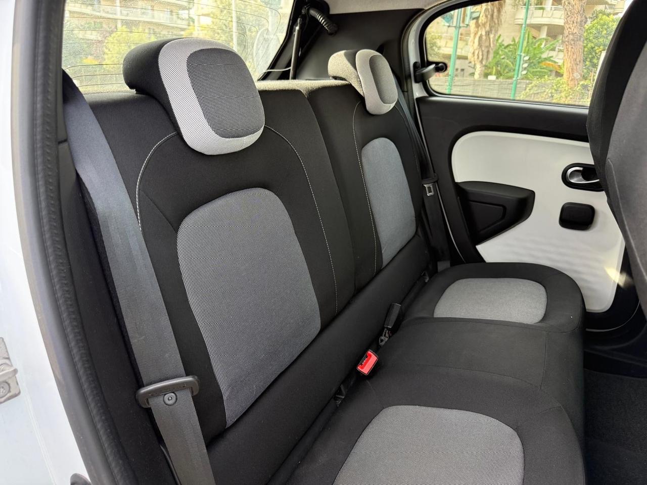 Renault Twingo 1.0 benzina C automatico Intens Limited