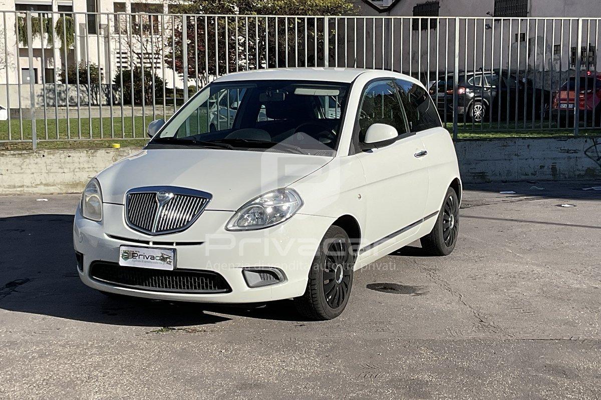 LANCIA Ypsilon 1.2 69 CV Elle