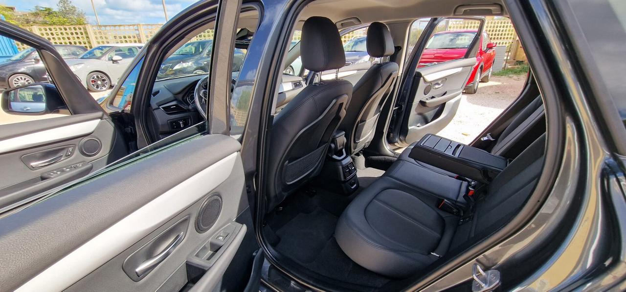 Bmw 218D Active Tourer Luxury 2015