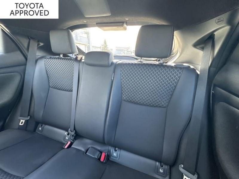 Toyota Yaris 1.5 HYBRID STYLE