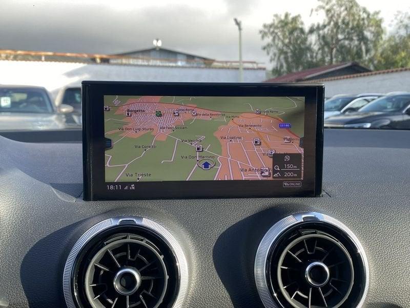 Audi Q2 S Line interno ed esterno 2.0 TDI 116CV s-tronic 30