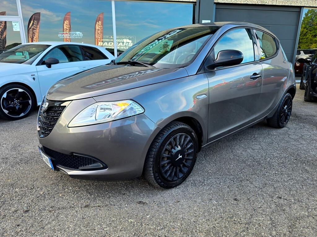 Lancia Ypsilon 1.2 69 CV GPL Ecochic Elefantino
