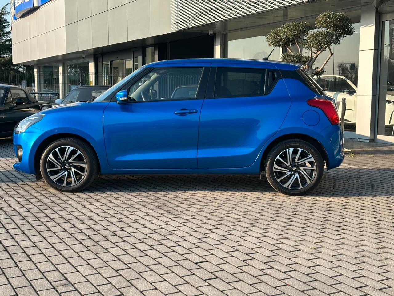 Suzuki Swift 1.2 Hybrid Top