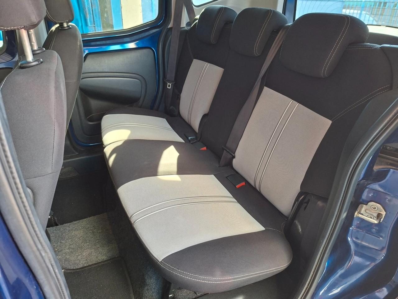 Fiat Qubo 1.3 MJT 75 CV - adatta Neopatentati