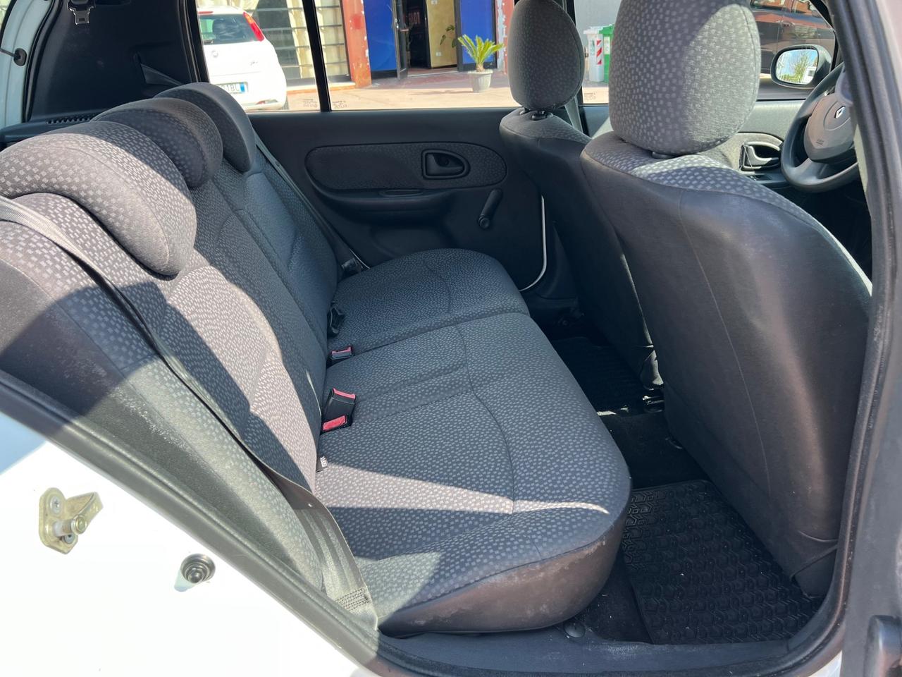 Renault Clio Storia 1.2 5 porte GPL Confort