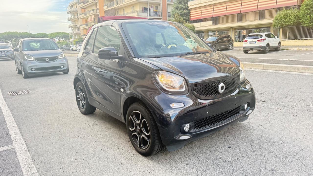 Smart ForTwo 90 0.9 T twinamic cabrio Prime LED NAVI KAMERA PDC BLUETOOTH