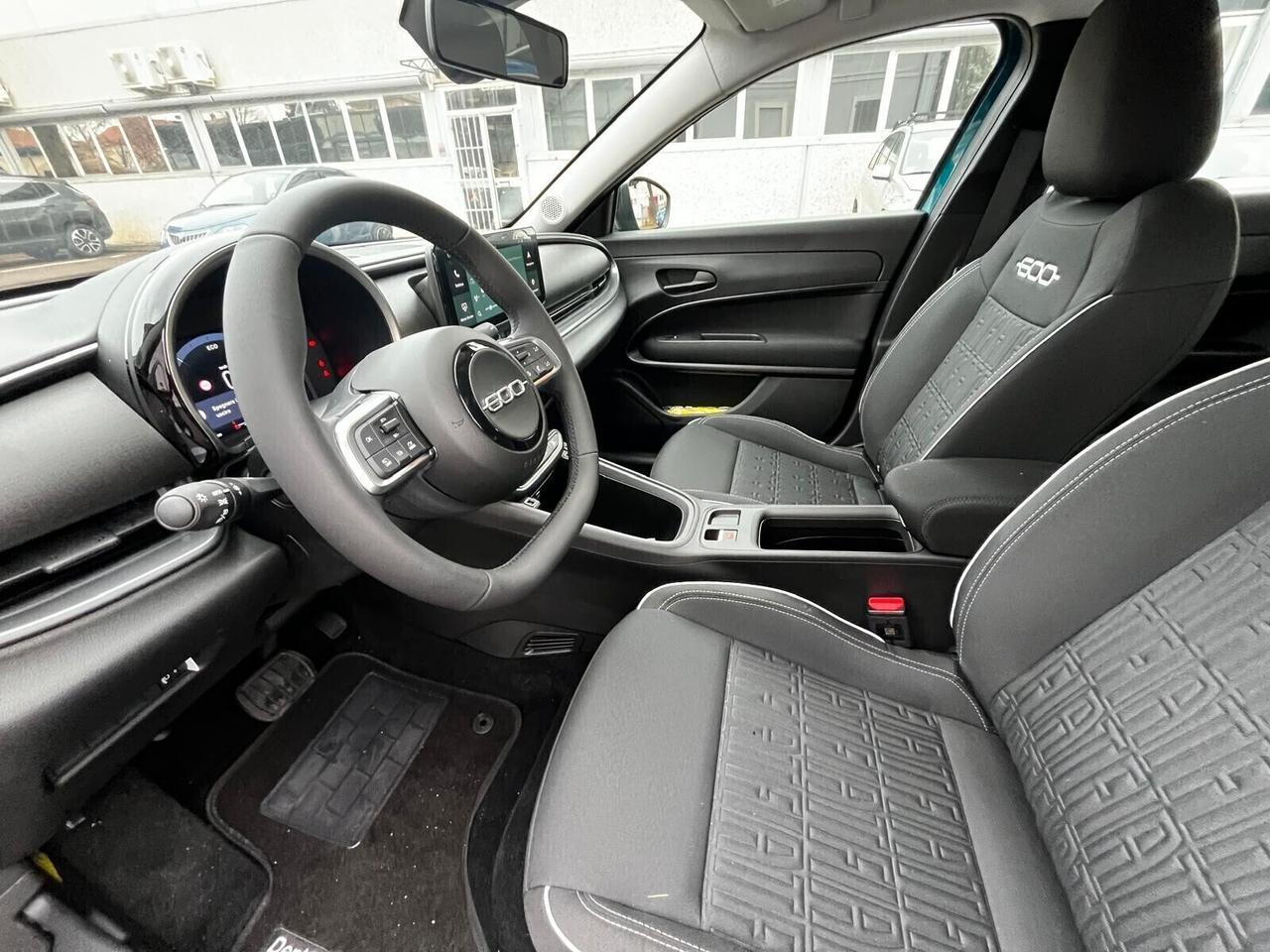 Fiat 600 Hybrid 110 CV DCT MHEV