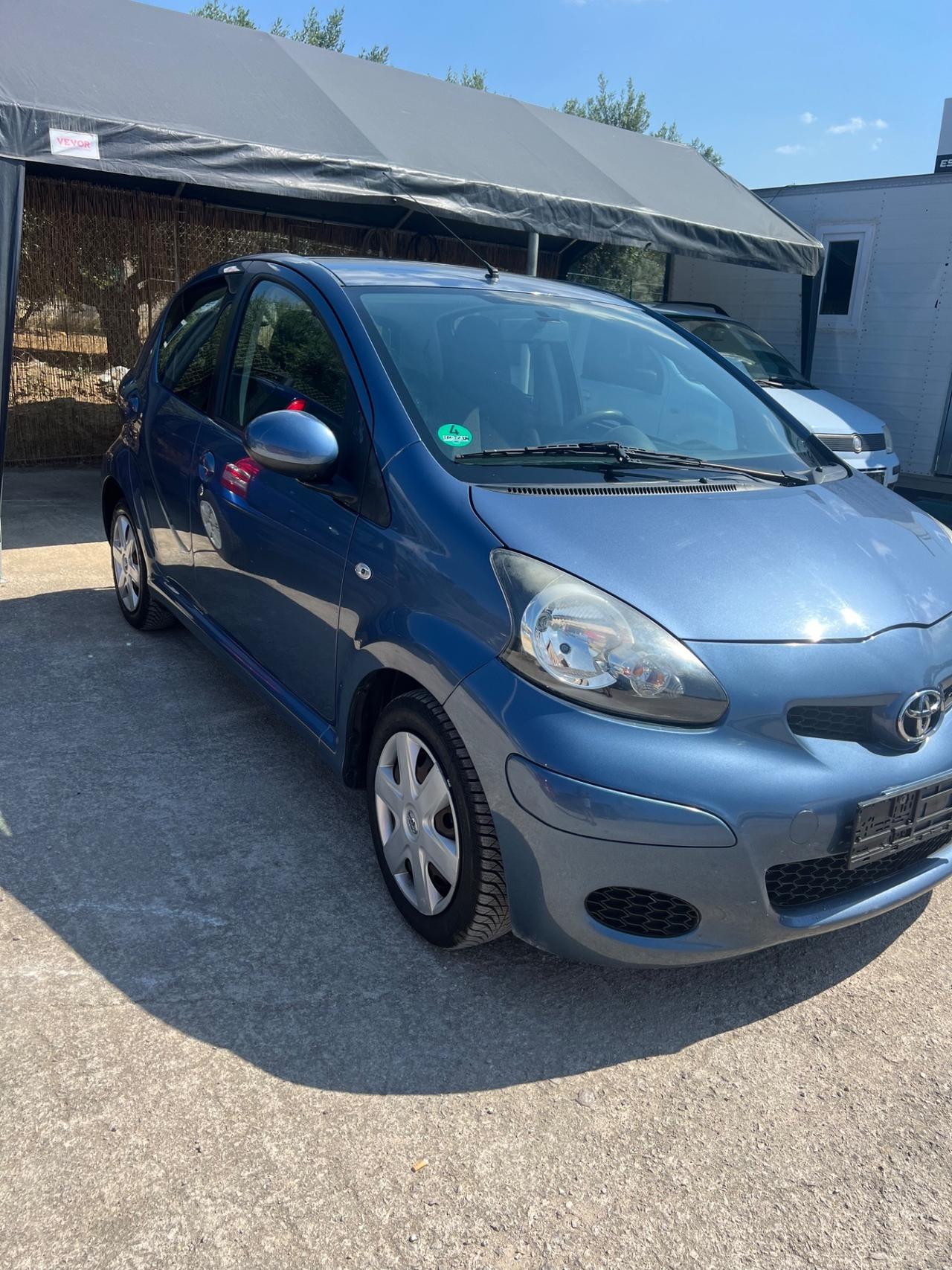 Toyota Aygo 1.0 12V VVT-i 5 porte