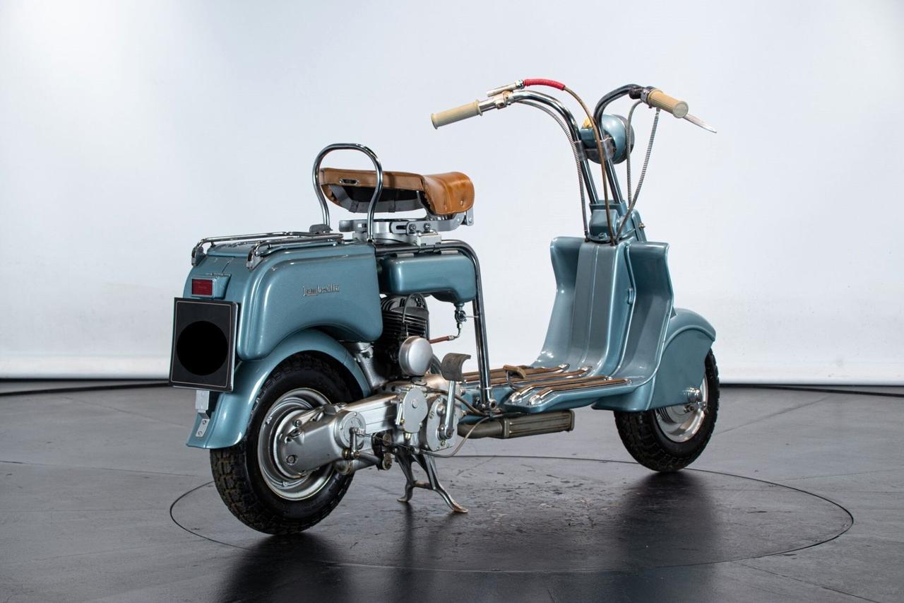 Lambretta 125 B (TOTALMENTE RESTAURATA)