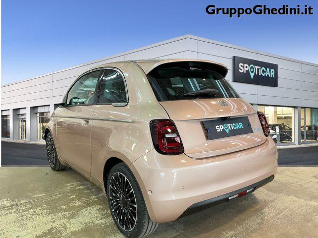 FIAT 500e La Prima Berlina 42 kWh