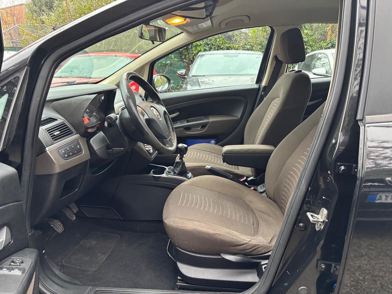 Fiat Grande Punto 1.2 5 porte Dynamic OK NEOPATENTATI